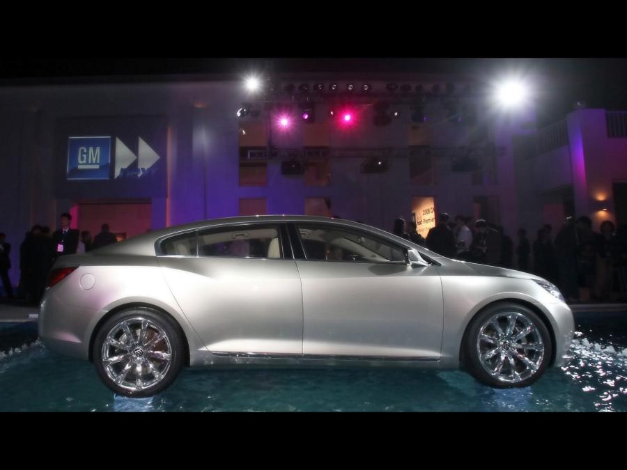  Buick Invicta Concept 2008 года  (фото 22 из 37)